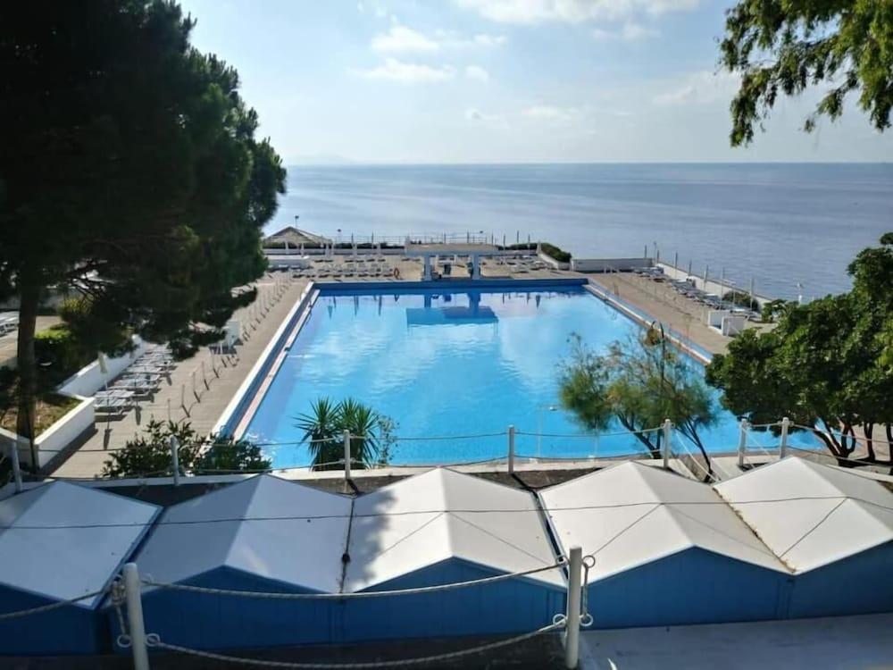 Punta San Martino Hotel Arenzano Exterior photo